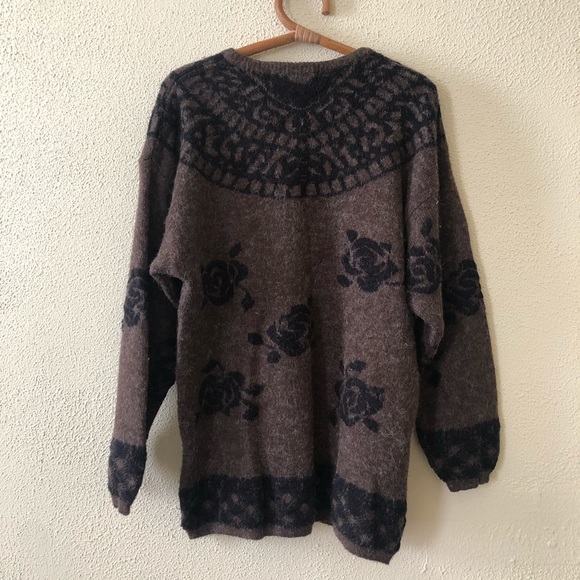 Vintage Oversized Cottagecore Fuzzy Sweater M - Picture 2 of 3